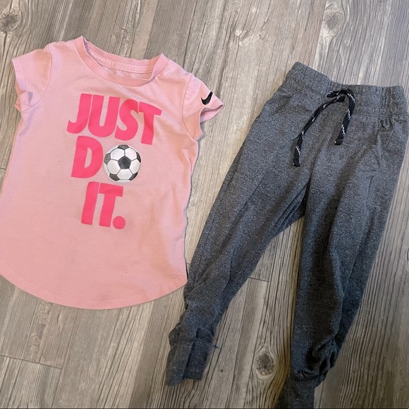 Nike Other - 3T BUNDLE: NIKE TOP & RUNWAY DRAWSTRING PANTS, MOISTURE WICKING, SIZE 3T